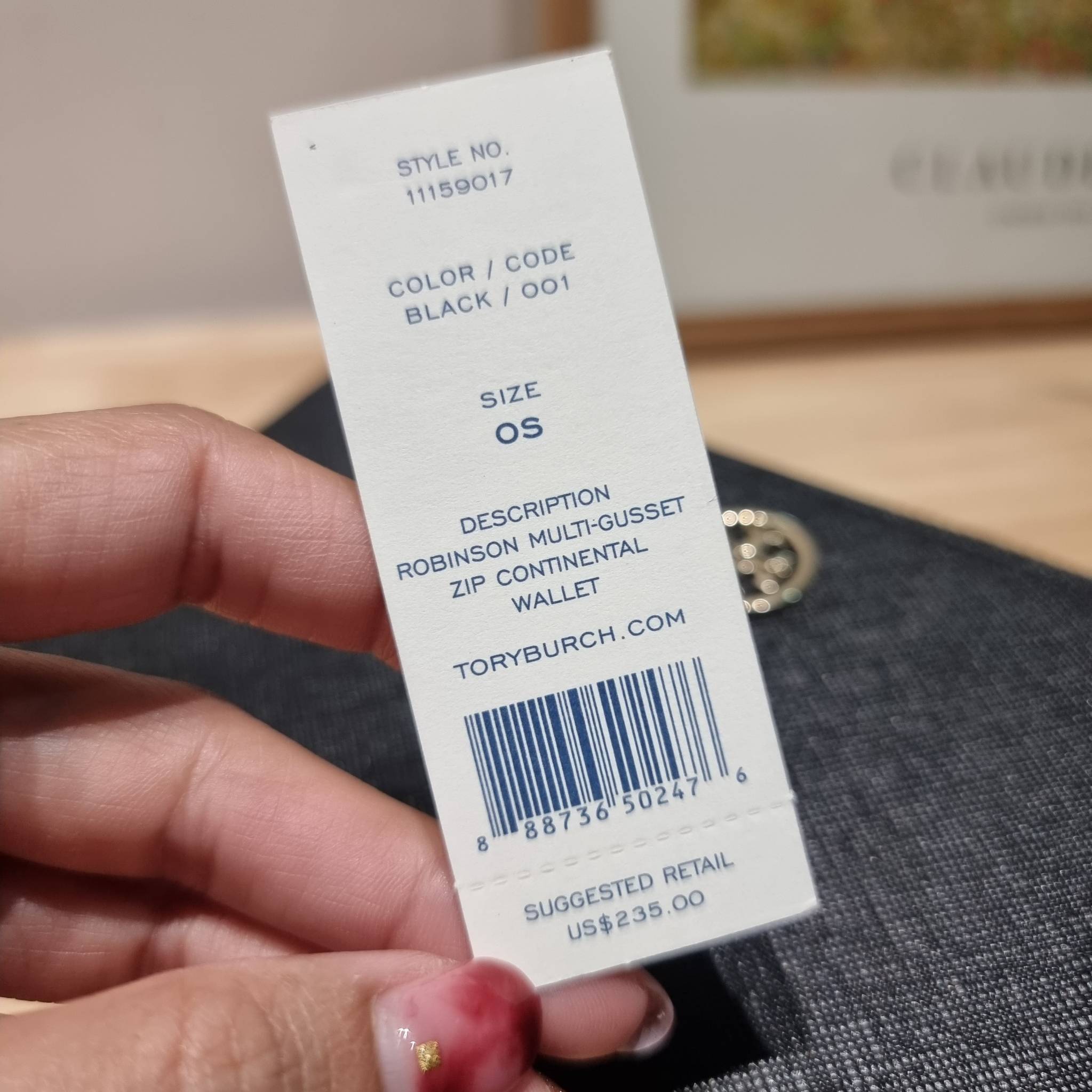 TORY BURCH ROBINSON MULTI GUSSET ZIP CONTINENTAL WALLET รุ่นหายาก พร้อมสีน่ารักน่าใช้ ต้อนรับเดือนแห่งความรัก!! กับกระเป๋าสตางค์ใบยาว ขนาดกำลังพอเหมาะ ดีไซน์เรียบหรู