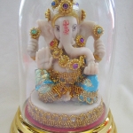 สินค้าหมดค่ะ องค์พระพิฆเนศปางสัมปทายะ(ประทานความสำเร็จ)แบบตั้งโต๊ะครอบแก้ว องค์ที่2ค่ะ