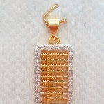 จี้ลูกคิดสีทองประดับเพชรCZ เสริมโชคลาภค่ะ