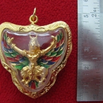 จี้พญาครุฑเนื้อทองเหลืองชุบทองลงยาเลี่ยมทองไมครอนพร้อมใบคาถาค่ะ