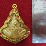 สินค้าหมดค่ะ จี้พระราหูอมจันทร์ สองหน้า เนื้อทองเลี่ยมทองไมครอนลงยาพร้อมใบคาถาค่ะ