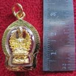 จี้เจ้าแม่กวนอิมพันมือองค์เล็กเนื้อทองเลี่ยมกรอบใหญ่ทองไมครอนพร้อมใบคาถาค่ะ