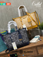 ของแท้ 💯% 】Tory burch perry monogram jacquard small triple compartment tote ครั้งแรกกับลายโมโนแกรม ที่ได้รับแรงบันดาลใจมาจากโลโก้สุดคลาสสิกในกระเป๋าทรงtote bag T Monogram