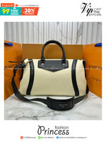 ORI หนังแท้ | LV Biker PM bag กระเป๋าสะพาย ใหม่ล่าสุดเปิดตัวโดดเด่นใน Spring -Summer 2025 ได้แรงบันดาลใจมาจากเสื้อแจ็คเก็ตไบเกอร์สุดไอคอนิก โทนสีคลาสสิกเหนือกาลเวลาไอเท็มหลักเปี่ยมสไตล์ประจำฤดูกาลนี้และในอนาคต