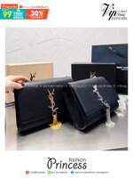 YSL KATE SMALL TASSEL BAG กระเป๋าสะพายทรง woc ที่สุดของความฮอต เป็นเอกลักษณ์ความหรูของแบรนด์เลยก็ว่าได้ ดีไซน์เรียบแต่หรูของจริง เพิ่มดีเทลพู่ห้อยสวยโดดเด่น -- [รับตัวแทนกระเป๋า]