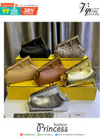 พร้อมส่ง 6 สี FENDI First Midi bag กระเป๋าทรงคลัชมาพร้อมสายสะพาย รูปลักษณ์สวยงามทันสมัย 🧡 เกรดออริจินอล 1:1 สลับแท้ ใช้งานต่างประเทศได้