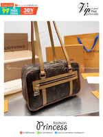 LV Cite Monogram Canvas Brown in Coated คอลเลคชั่นยอดฮิต ทรงสะดวกใช้ ดีไซน์สุดคลาสสิค ใช้ได้ทุกวัน ใบจริงน่าใช้มากๆ จัดให้ครบเซ็ท ล็อทนี้ราคาดีมาก สวยเกินราคา ตรงปก พร้อมเสิร์ฟความสวยให้ถึงบ้านไปเลยจ้า