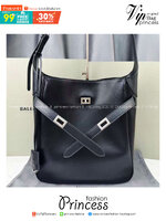 Balenciaga Tote Leather Shoulder Bag กระเป๋าสะพายไหล่ทรงโท้ทดีไซน์สวยเลิศ!! ไม่ซ้ำ เอกลักษณ์ที่โดดเด่นด้วยรูปทรงใช้งานง่าย