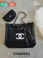 RESTOCK!! กลับมาตามคำเรียกร้อง🎉🎉 *SETคู่สุดคุ้มมม ซื้อ1ได้ถึง2 !!! Chanel Shopping Ribbin bag With Chain With + Cosmetic Pouch กระเป๋าสะพายใบใหญ่ทรง Shopping พร้อมกระเป๋าใส่เครื่องสำอางค์ ใบเล็ก จากงานพรีเมี่ยมกิ้ฟของแท้นำเข้าจาก Chanel Pe