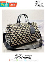 PRADA Large Boston jacquard Bag / Prada Symbole embroidered jacquard fabric travel bag 17" กระเป๋าทรงบอสตันใบใหญ่ ภาพถ่ายจากงานขายจริง ใช้งานต่างประเทศได้