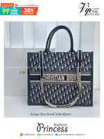 พร้อมส่ง 3 ไซส์ DIOR Large Dior Book Tote Blue Dior Oblique Embroidery กระเป๋าทรงโท้ท เกรดออริ สลับแท้ 1:1 ใช้ต่างประเทศได้
