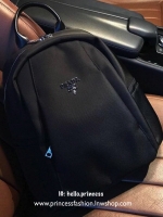 PRADA NYLON BACKPACK กระเป๋าสะพายเป้ Limited edition VIP Gift With Purchase (GWP) จากเคาน์เตอร์แบรนด์วัสดุ Nylon&Polyester เนื้อหนาคุณภาพดีตามแบบฉบับแบรนด์ ด้านหน้าประดับโลโก้แบรนด์ เปิดปิดด้วยซิปสะดวกใช้ หูจับแข็งแรง สายสะพายหลังลายแบรนด์เลื่อนปรับได้ ด้
