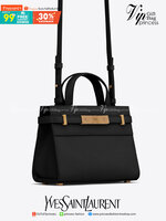 SAINT LAURENT MANHATTAN NANO SHOPPING BAG IN BOX ไม่เคยผิดหวังจริงๆ!! กับรุ่นที่สาวๆรู้กัน ดีไซน์เรียบหรู โดดเด่นด้วยโลโก้ด้านหน้า เพิ่มดีเทลความผู้ดี วัสดุหนังแท้ทนทาน สวยทุกมุม!! แนะนำห้ามพลาดเลยจ้า!!