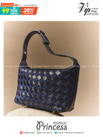 BOTTEGA Mini Wallace Denim Top-Handle Bag 20cm / BOTTEGA Hobo Bag กระเป๋าสะพายไหล่ วัสดุเดนิมคอตตอน ดีไซส์สานเป็นเอกลักษณ์สวยงาม เกรดออริ 1:1 ใช้งานต่างประเทศได้