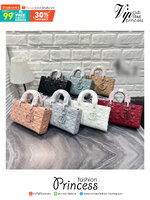 DIOR LADY D-JOY BAG Cannage Calfskin with Diamond Motif 10" คือราชนิกุลมากแม่ความเลดี้ ดิออร์ที่เกินต้าน งานชนช้อปปังสุด ถือสลับแท้ไม่โป๊ะ