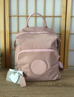 🎄Kipling Naleb Backpack 2018 พร้อมส่งความน่ารัก กระเป๋าเป้ดีไซน์เก๋ตามแบบฉบับแบรนด์ดัง วัสดุไนล่อน ฐานบุฟองน้ำอยู่ทรงสวยน่าใช้มากค่ะ ด้านหน้ามีช่องซิปขนาดกลาง ใส่มือถือหรือของจุกจิกอื่นๆได้ค่ะ เปิดปิดช่องหลักแบบซิป ภายในโล่งกว้าง ใส่ของจุดจิกระหว่