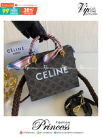 CELINE Tote Bag / Celine Mini Vertical Cabas In Triomphe Canvas And Calfskin With Celine Print Tan พร้อมส่งที่ไทย!! ที่นี่ที่เดียว สวยน่ารักมากๆ ใช้งานดี ถือได้ สะพายได้ กระเป๋ารุ่นโท้ทที่ถามกันเยอะมาก บอกเลยน่ารักสุดๆ สายสะพายมีมาให้สองสาย สายหนัง สายเชื