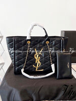 SAINT LAURENT ICARE MAXI SHOPPING BAG IN QUILTED LAMBSKIN / YSL ICARE MAXI SHOPPING BAG กระเป๋าทรงช็อปปิ้งใบใหญ่ มาพร้อมใบลูก พร้อมส่ง ใหม่ล่าสุด หนังนุ่มบุลายนวม โดดเด่นด้วยโลโก้แบรนด์และสายสะพายไหล่ใช้โซ่ทองอย่างดี สวยและหรูมากๆ ภายในกระเป๋ากว้างใส่สัมภ