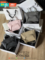 Celine Pico Belt Bag / Celine Belt Bag (ใบเล็ก) อีกหนึ่งคอลเลคชั่้นที่ได้รับความนิยมอย่างมาก บ่งบอกความเป็นตัวตนของแบรนด์ กลิ่นอายความคลาสสิก