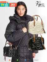 Tory Burch T Monogram Embroidered Patent Cube คอลเลคชั่นใหม่ รุ่นลิมิเต็ดรูปทรงใหม่ T Monogram สุดcube วัสดุหนังแท้ เปิด-ปิดด้วยซิป ภายในกว้าง มีช่องแยก 1 ช่อง สามารถใส่โทรศัพท์มือถือได้ทุกรุ่น สามารถถือหิ้วหรือสะพายได้ สายสามารถถอดและปรับระดับได้คะ