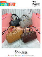 ORI หนังแท้ | MIU MIU Arcadie leather mini-bag Mini 20cm กระเป๋าสะพายทรงโฮโบลุคลูกคุณหรูหรา ไซส์มินิน่ารักๆเก๋ๆ สวยดูแพง หูจับในตัวง่ายและสะดวกพกพา