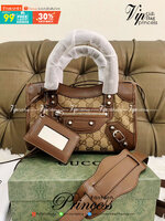 VIP 🥂 Gucci x Balenciaga The Hacker Project Mini Neo Bag คอลเลคชั่นร้อนๆ พร้อมเสิร์ฟ ที่่มีการผสมผสานระหว่างGucci & Balenciaga เข้าไว้ด้วยกัน ดีไซน์ล้ำสมัย วัสดุCanvas เย็บขอบด้วยหนังcalfskin อะไหล่เงิน ลวดลายสดใส ประทับตัวอักษรBalenciaga ลงบนผ้าเ