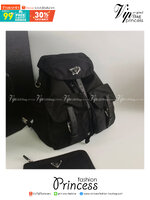Prada Re-Nylon medium backpack with pouch / PRADA backpack พร้อมส่งที่ไทย กระเป๋าเป้ไนล่อนพราด้า **สินค้าเกรดท็อปออริจินอล 1:1 สลับแท้ ใช้งานต่างประเทศได้