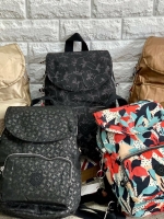 New!! Kipling Backpack//Shoulder Bag >>Kipling factory oem HK 🍭สินค้าราคาพิเศษค่ะ🍭 ✔️กระเป๋าสะพายหลัง//สะพายข้างได้ สุดคุ้มค่ะรุ่นนี้!! ✔️วัสดุไนล่อน ด้านหน้ามีช่องซิปเล็กใส่มือถือหรือของจุกจิกค่ะ ✔️เปิดปิดกระเป๋