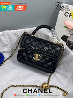 VIP 】CHANEL COCO VINTAGE ดีไซน์ยอดนิยมหนังสวยอยู่ทรงดูแลรักษาง่าย งานอะไหล่ทอง หรูหรามากค่ะ หูจับถนัดมือมาพร้อมสายสะพายยาว สะพายไหล่ CROSSBODY ก็ดูดี สินค้ามาพร้อมถุงผ้าและกล่องแบรนด์ Original Package พร้อมส่งที่ไทยราคาสุดคุ้มห้ามพลาด!