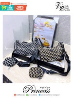 Prada Re-Edition Symbole jacquard Bag กระเป๋าพราด้าสะพายข้าง ลายมาใหม่ อะไหล่สีเงิน แมทง่ายได้ทุกลุค ไอเท็มสุดปัง ที่ฮิตตลอดกาลไม่ว่าจะปีไหนๆ จัดให้ครบทั้งสีขายดีและสีใหม่ล่าสุด ที่สายคุณหนูห้ามพลาด!! กับกระเป๋าสะพายทรงคลาสสิค เหมาะเป็น everyday bag มากๆ 