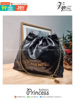 Chanel ss22 Logo CC shopping tote / Chanel 22 handbag มาแรงที่สุดในตอนนี้ก็คือรุ่นนี้เลย ใช้งานง่ายรุ่นนี้สามารถใช้ได้ทั้งผู้หญิงและผู้ชายน้า เกินต้านที่สุดกับไอเท็มนี้ ที่สาวๆหรือใครๆก็ต้องมีแล้ว!! แค่เห็นก็หลงรัก กระเป๋าทรงสวย