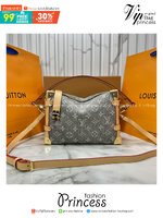 ORI หนังแท้ | LV Side Trunk MM Trianon Gray กระเป๋าสะพายทรงทรัรงค์ ด้วยโทนสีสไตล์ปารีเซียงอันหรูหราและรายละเอียดโทนสีทอง