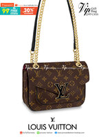 LOUIS VUITTON PASSY MONOGRAM 2 WAYS HANDBAG พร้อมส่งความสวย! กระเป๋า LV จาก Premium gift ต่างประเทศ ✔️รุ่นนี้เป็นหนังแท้ลาย monogram ทรงกระเป๋าคือสวยหรู ดูดีมากๆค่ะ
