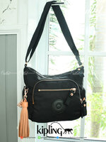 Kipling Gabbie Crossbody Bag With Phone Compartment Bag K12632กระเป๋าถือหรือสะพายไหล่ ขนาดกลาง วัสดุ Polyester100% อะไหล่สี Rose gold พวงกุญแจ monkey และพู่หนัง rubber