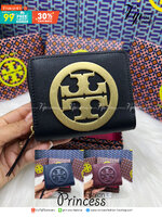 Tory Burch Charlie Mini Bi-fold Leather Wallet / Tory Wallet พร้อมส่ง กระเป๋าสตางค์ใบสั้น รุ่นใหม่ขายดี หรูหราทุกสี ดีไซน์คลาสสิค ขนาดกำลังพอเหมาะ โดดเด่นด้วยโลโก้