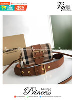 VIP 🥂 Burberry Buckle bag / BOLSA BURBERRY HAMPSHIRE VINTAGE CHECK LEATHER CROSS-BODY ปังไม่ไหววว ใครจะกล้าต้าน! มาใหม่ งานเรียบหรูลงตัวสุด ให้ความวินเทจนิดๆ ติดโมเดิร์นหน่อยๆ ได้ทุกลุค เกรดงานสวย.น่ารักมากๆ ใช้ได้ Everyday Look เลยค่า ใบจริงเลิศ 