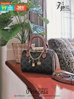 CELINE MINI BOSTON IN TRIOMPHE CANVAS / CELINE MINI CROSSBODY BAG VIP วัสดุแคนวาสหนังสวยอยู่ทรง ดีไซน์ยอดนิยมทรง Speedy ประดับสร้อย สายโซ่สีทองหรูเปิดปิดด้วยซิปคู่แบรนด์