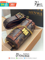 LV Papillon Trunk Monogram Canvas - Handbags เกรดออริจินอล ใช้งานต่างประเทศได้ พร้อมส่งที่ไทย กระเป๋าทรงสวย ดีไซน์หรู มีสายมาให้ 2 เส้น สายโซ่และสายหนังสปอร์ตเส้นใหญ่ วัสดุหนังแคนวาสอย่างดี ใบจริงสวยสุดคุ้ม