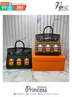 ORI หนังแท้ | Hermes Birkin Bag Faubourg 25cm รุ่นลิมิเต็ด กระเป๋าสะพายที่สุดแห่งหรูหราลัคชู นิยามของความสง่างามเหนือกาลเวลา แบรนด์เนมในฝัน งดงามดั่งเจ้าหญิง