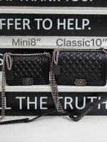 🎈รุ่นขายดีที่สุด!!!! KEEP Quited Boy Bag กระเป๋า ทรง boy style KEEP LOOK Cool มากๆ เลยน๊าใบนี้ ไม่มีถือว่า Out มากๆ 💘ตัวกระเป๋าอยู่ทรง ทำจากหนังแกะสังเคราะห์นิ่ม-ตึงสวย สายโซ่ มีที่รองไหล่ สะพายสบายคะ สายปรับ สั้น ยาวได้คะ ใบนี้ ไม่ต้องพูด