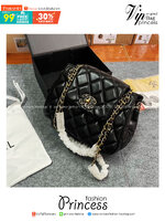 Chanel Flap Bag On Chain กระเป๋าสะพายสีดำคลาสสิก มาพร้อมสายโซ่สีทองสลับหนัง ใบขนาดกำลังสวย ใช้ถือออกงานคือปังมากกก รีบคว้าด่วนค่ะ!!