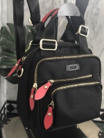 New arrival • KEEP Allday BAG • กระเป๋าถือ/สะพายได้หลากหลายการใช้งานคะ 👑กระเป๋าสวยๆ ปรับการใช้งานได้หลากหลายรูปแบบ ใบนี้ ร้านแนะนำเลยคะ ตัวกระเป๋าเป็นผ้า Canvasเนื้อหนา ขนาดกำลังดี มีช่องซิปไว้แบ่งเก็บของได้หลายช่อง ด้านหน้า 4 ด้านหลัง 1 มีสายให้ 