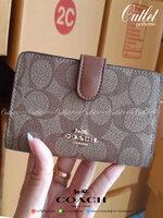 ของแท้ COACH F23553 MEDIUM CORNER ZIP WALLET IN SIGNATURE CANVAS กระเป๋าสตางค์ใบกลาง ขนาดกำลังเหมาะมือ