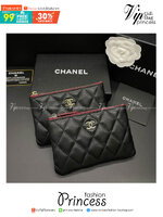 Chanel Classic Mini O-Case / Chanel Classic Mini Pouch กระเป๋าทรงพอชมินิ รุ่นฮิต คลาสสิกเป็นอมตะ ภายในตามรูป เกรดออริจินอล ภาพถ่ายจากงานขายจริง ใช้งานต่างประเทศได้