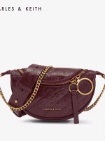 CHARLES & KEITH WRINKLED EFFECT RING ZIP TASSEL CROSSBODY BAG กระเป๋าสะพาย/คาดเอว/คาดอกรุ่นใหม่ล่าสุด เปิด-ปิดด้วยซิป ภายในโล่งกว้างมีช่องเล็กใส่บัตร จุของได้เยอะดีไซต์เก๋ไม่ซ้ำใคร สามารถสะพายได้หลายแบบไม่จำเจ ราคาสุดคุ้มห้ามพลาดค่ะ