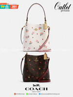 COACH SMALL TOWN BUCKET BAG WITH HEART PETAL PRINT(C7975//C7976)🌺💞กระเป๋าถือ กระเป๋าสะพาย ทรงฮิตยอดนิยมตลอดกาล>>ปริ้นลายดอกไม้รูปหัวใจมินิ น่ารักเกินเบอร์มาก🥰 ไม่ว่าจะออกมาคอลเลคชั่นไหนๆ ก็ครองใจสาวๆไปได้ทุกรุ่น/ วัสดุหนังแคน