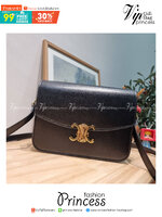 CELINE CLASSIQUE TRIOMPHE BAG IN SHINY CALFSKIN ไอเท็มสุดคลาสสิค ที่ขาดไม่ได้ กระเป๋าสะพายทรงสวยคลาสสิค แฝงความผู้ดี ที่ใช้ได้ทั้งชายหญิง วัสดุหนังคุณภาพดี