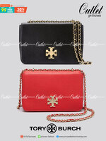 Tory burch description mercer adjustbale shoulder bag เป็น Collection รุ่นท็อปที่สาว ๆ หลายคนถูกใจ ด้วยทรงกระเป๋าคลาสสิกสุดเก๋ ใช้งานแบบไหนก็ดูดี ในลุคช์สาวหวานแบบสะพายสายคู่ หรือ ต้องการความคล่องตัวด้วยการสะพายแบบครอสบอดี้ มีดีไซน์ที่ Practical ต่อการใช้