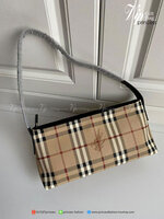 พรีเมี่ยมกิ๊ฟแท้ 100% BURBERRY CROSSBODY VINTAGE BAG VIP GIFT WITH PURCHASE (GWP)