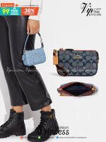 COACH Nolita 15 In Signature Chambray C8665 พร้อมส่ง คอลเลคชั่นใหม่ น่ารักน่าใช้ ในสไตล์คลาสสิค กระเป๋าทรงพอชขนาดมินิ สาวๆเห็นใบจริง ยังไงก็ต้องหลงรักไอเท็มนี้แน่นอนจ้า